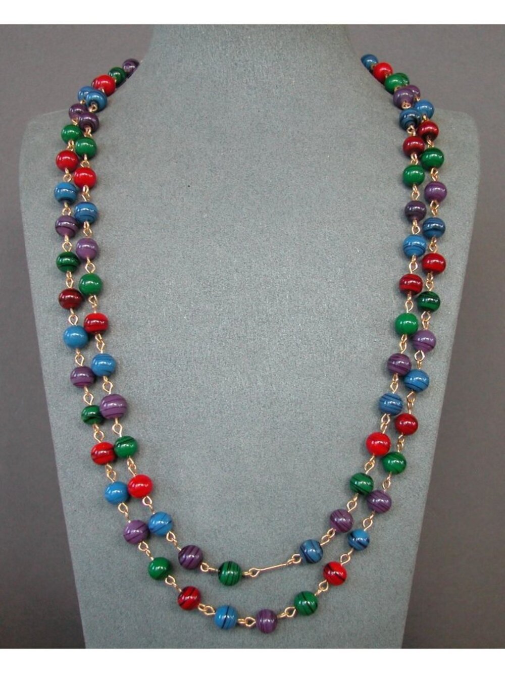 Vintage Single Strand Glass Beaded Necklace 46 inches
